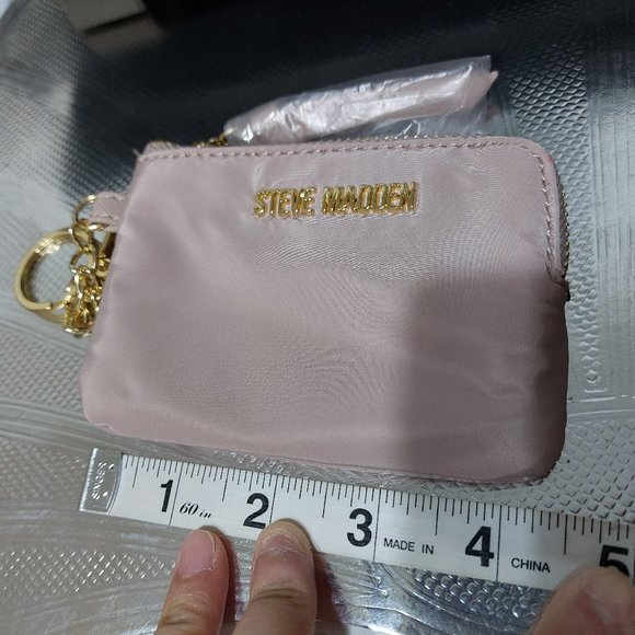 STEVE MADDEN Small Mini Bag Clip On Waterproof Pouch Keychain - Picture 1 of 5
